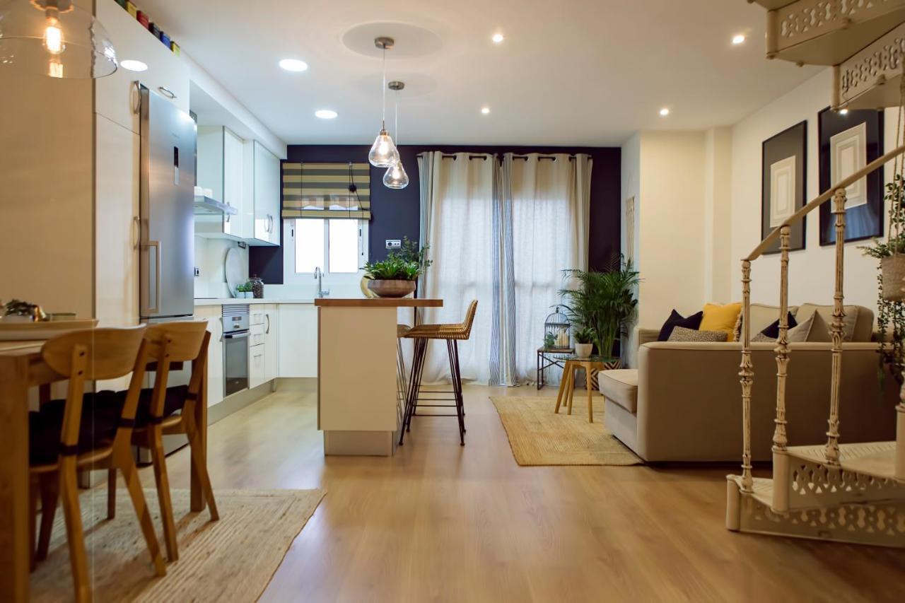 Sol Y - Designer Duplex Con Terraza Y Parking * Malaga